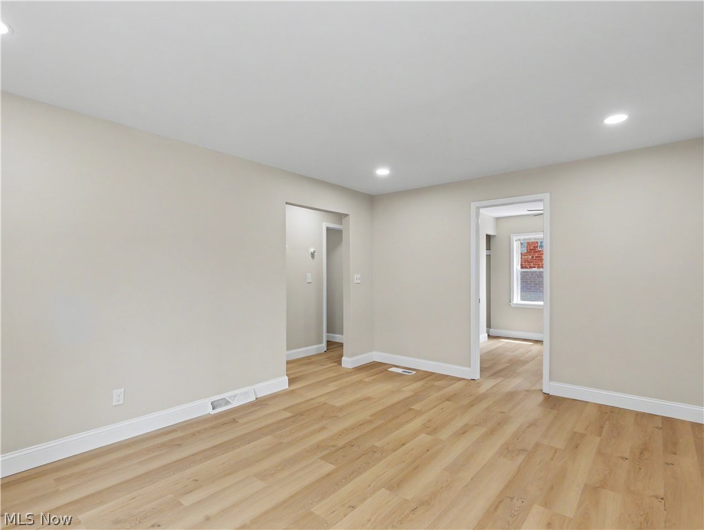 617 E 118th Street Cleveland OH 44108