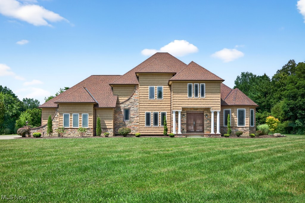 2760 Loreto Drive Willoughby Hills OH 44094