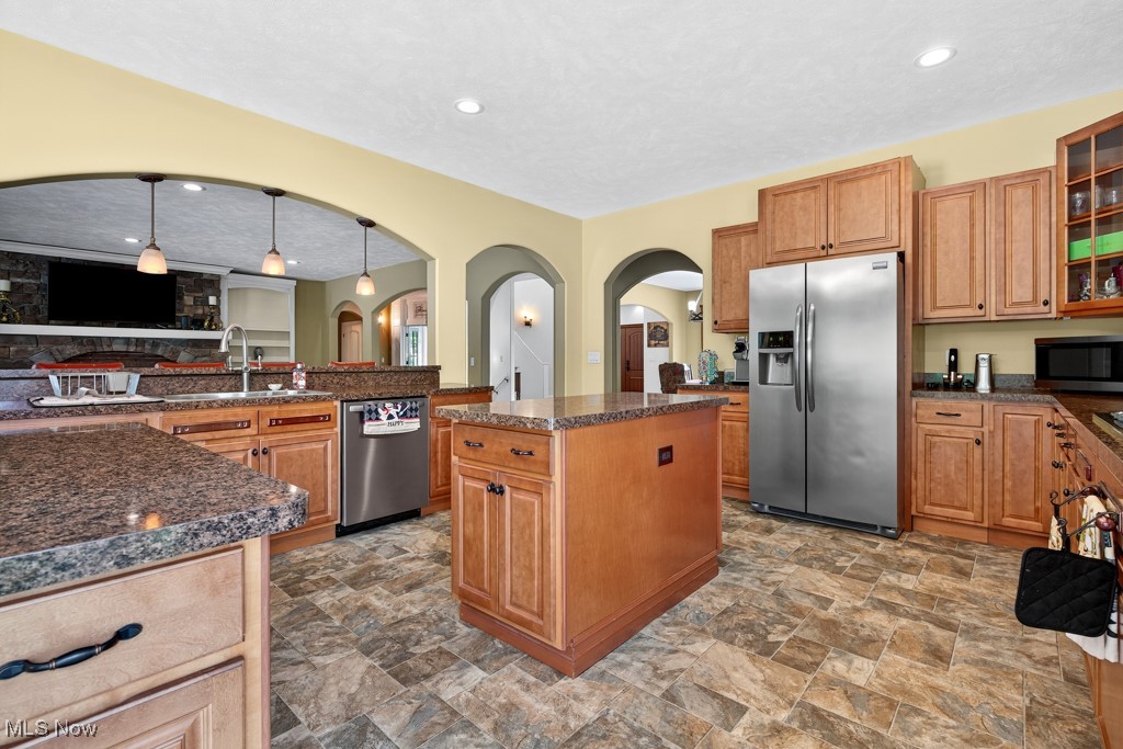 2760 Loreto Drive Willoughby Hills OH 44094