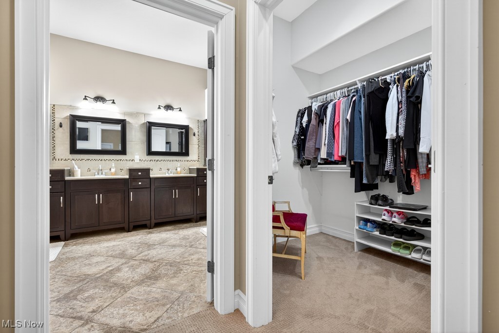 2760 Loreto Drive Willoughby Hills OH 44094