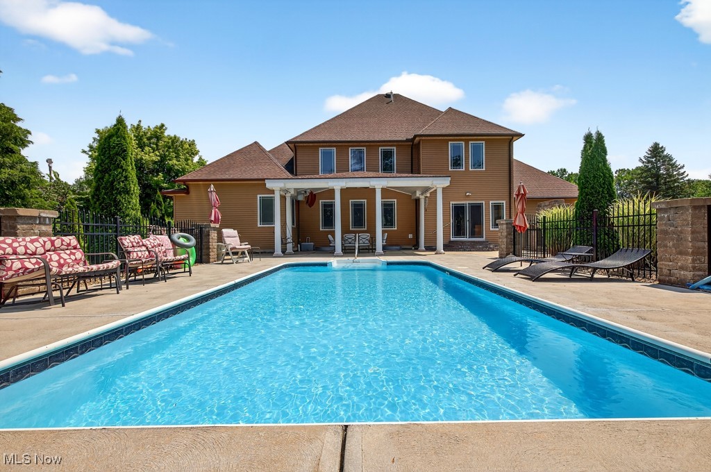 2760 Loreto Drive Willoughby Hills OH 44094