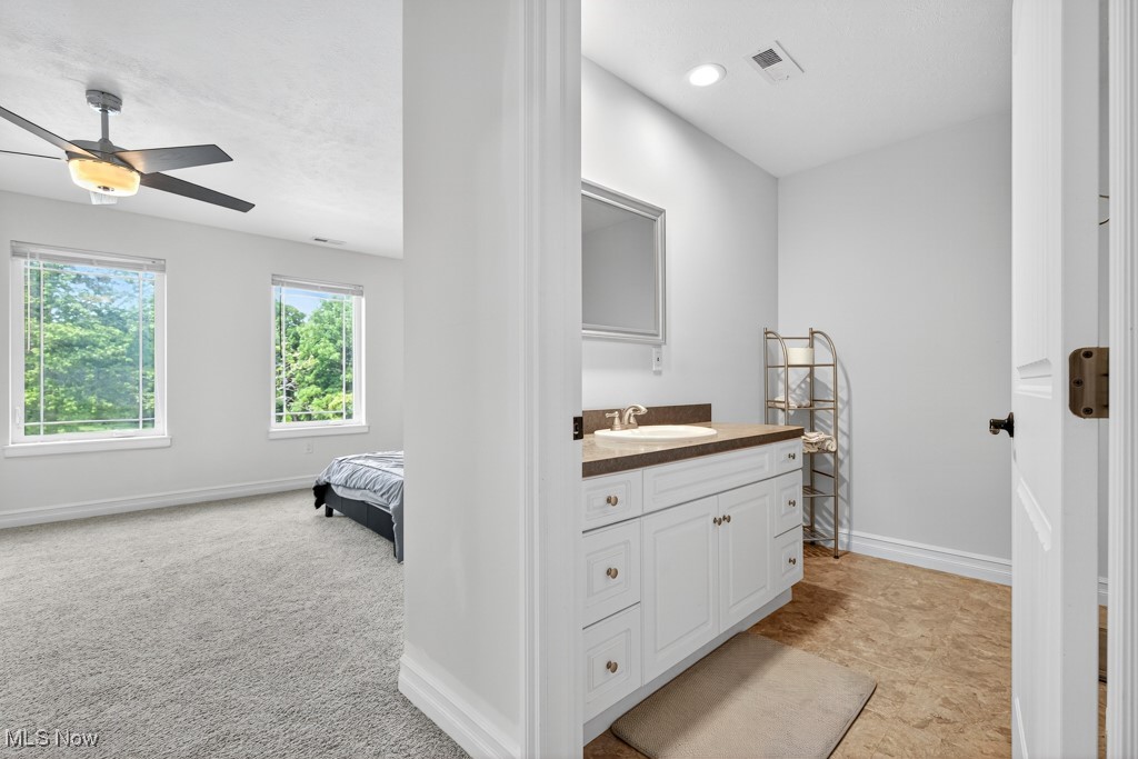 2760 Loreto Drive Willoughby Hills OH 44094