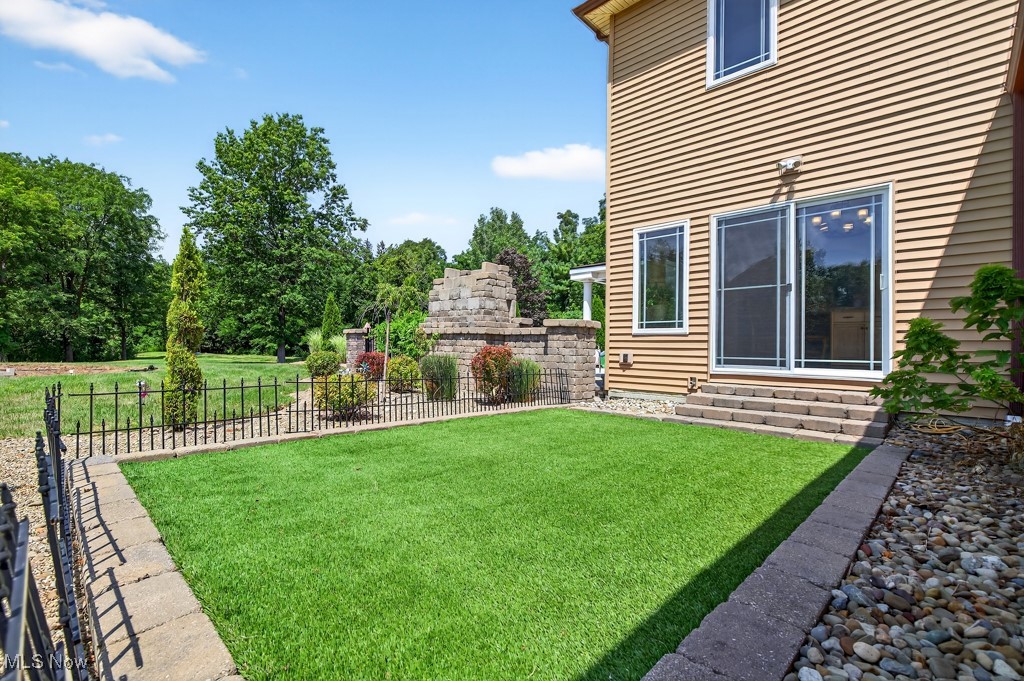 2760 Loreto Drive Willoughby Hills OH 44094