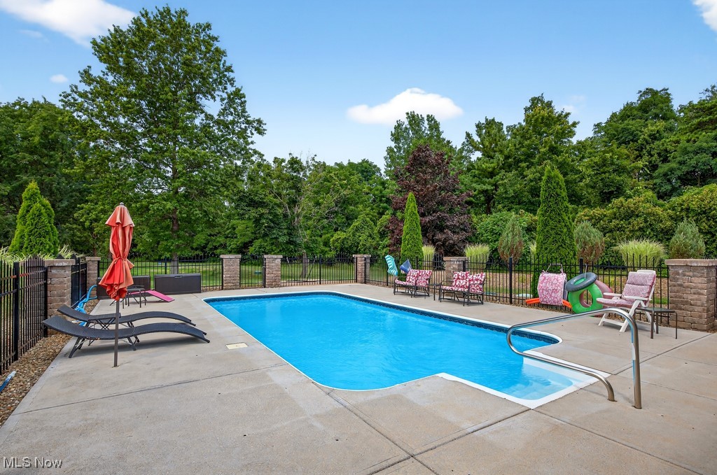 2760 Loreto Drive Willoughby Hills OH 44094