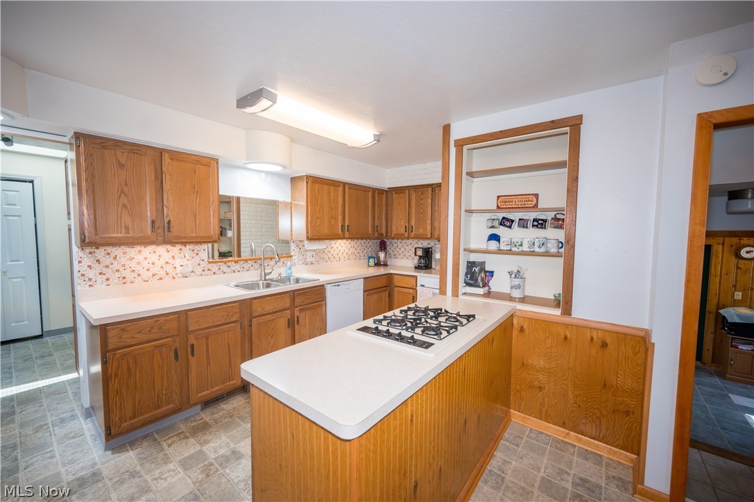 800 East 332nd Street Eastlake OH 44095