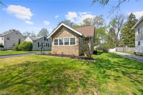 4521 Telhurst Road South Euclid OH 44121