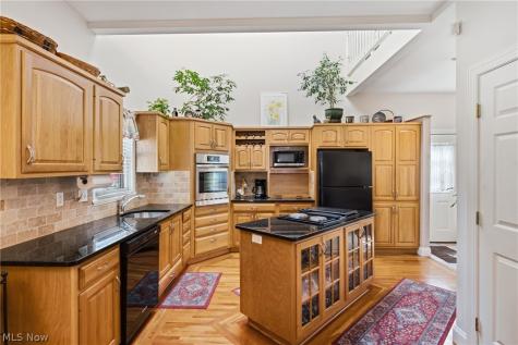 3801 Bridge Avenue Cleveland OH 44113