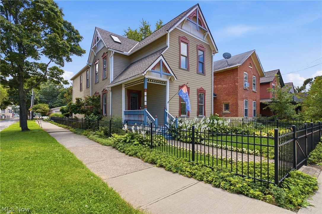 3801 Bridge Avenue Cleveland OH 44113