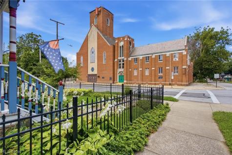 3801 Bridge Avenue Cleveland OH 44113
