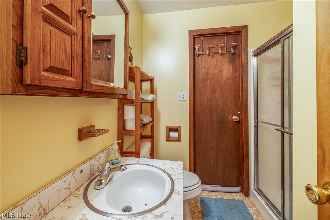 3900 Case Road Avon OH 44011