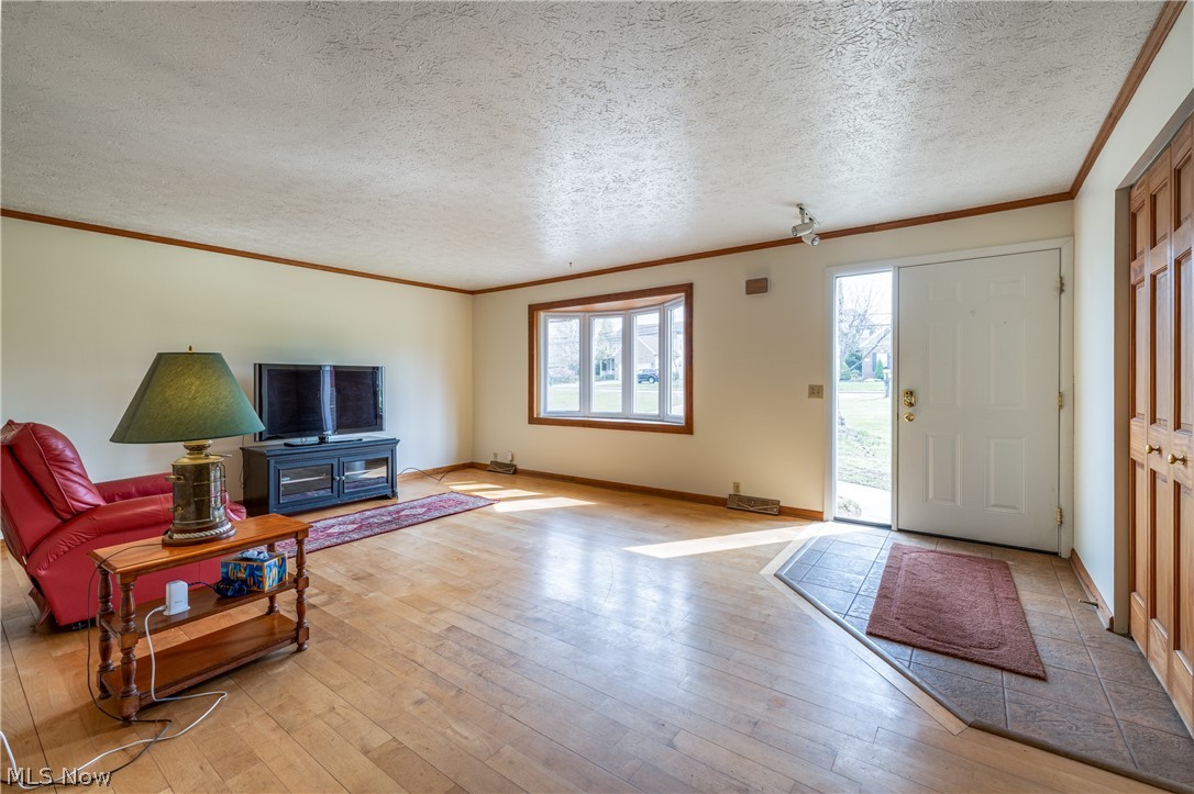 3900 Case Road Avon OH 44011