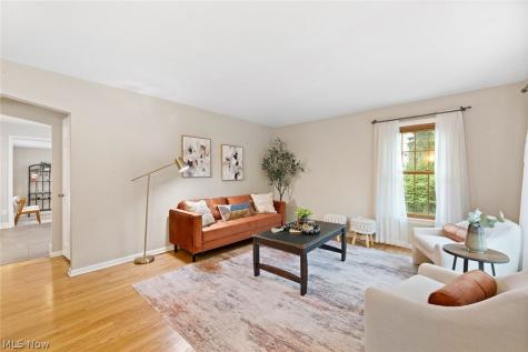 5239 Edenhurst Road Lyndhurst OH 44124