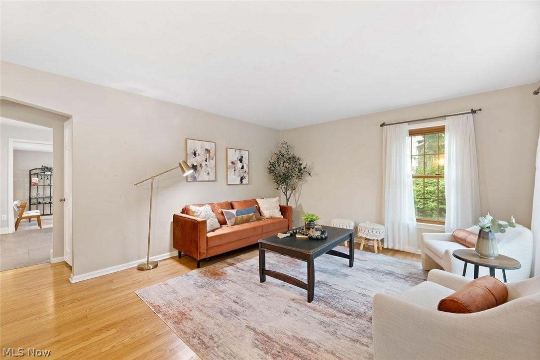 5239 Edenhurst Road Lyndhurst OH 44124