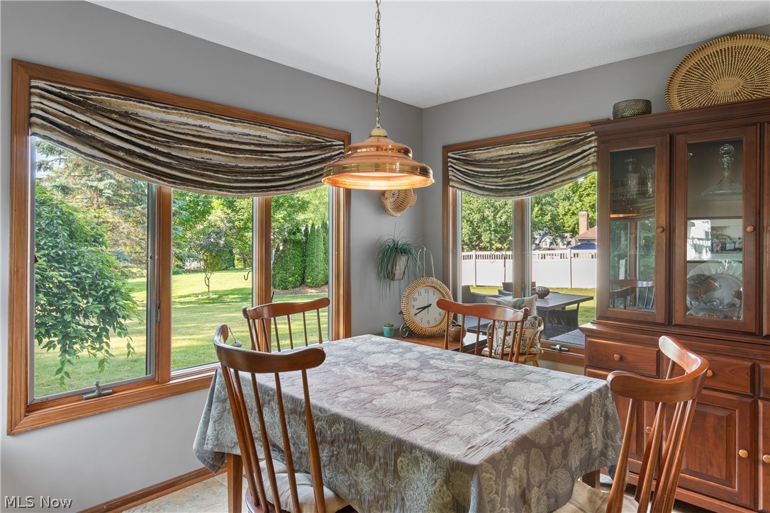 1938 Fairway Drive Uniontown OH 44685