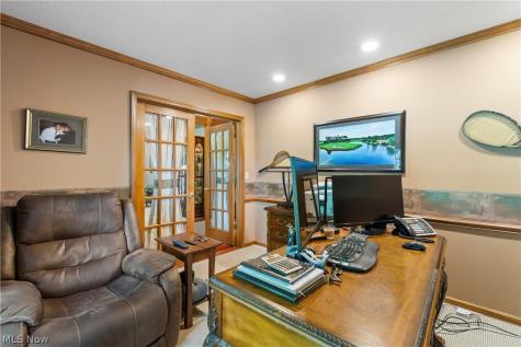 1938 Fairway Drive Uniontown OH 44685