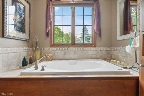 1938 Fairway Drive Uniontown OH 44685