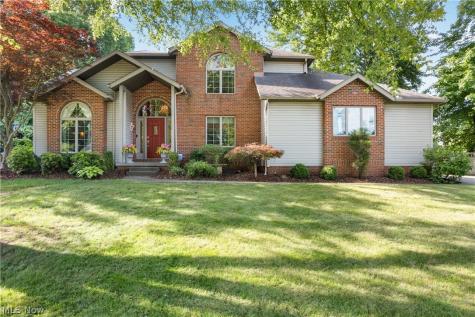 1938 Fairway Drive Uniontown OH 44685
