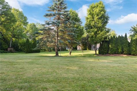 1938 Fairway Drive Uniontown OH 44685