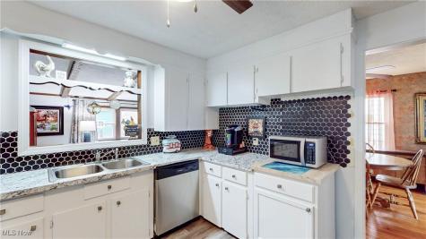 123 Linwood Avenue NW Canton OH 44708
