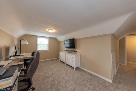1210 E Miner Road Mayfield Heights OH 44124