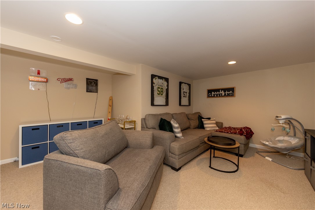 1210 E Miner Road Mayfield Heights OH 44124