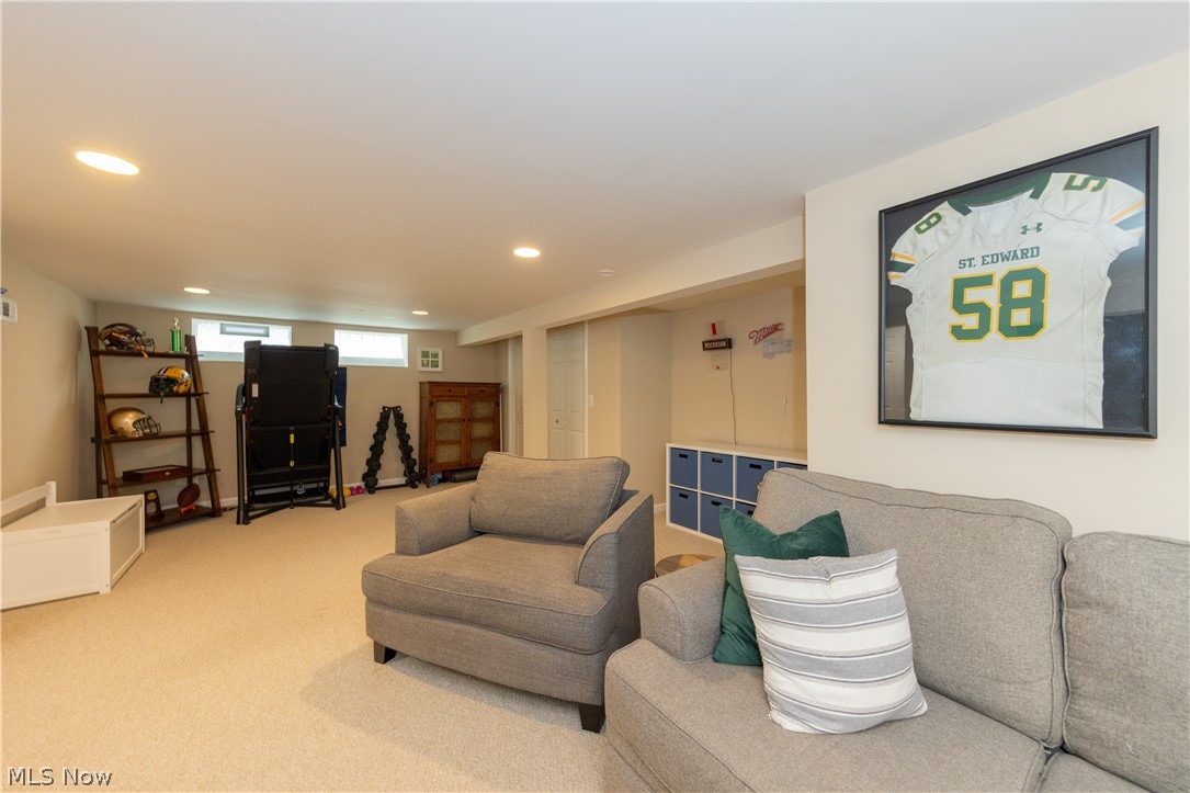1210 E Miner Road Mayfield Heights OH 44124