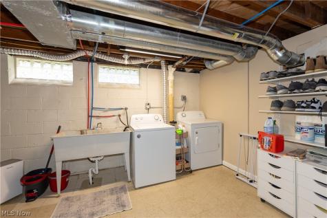 1210 E Miner Road Mayfield Heights OH 44124