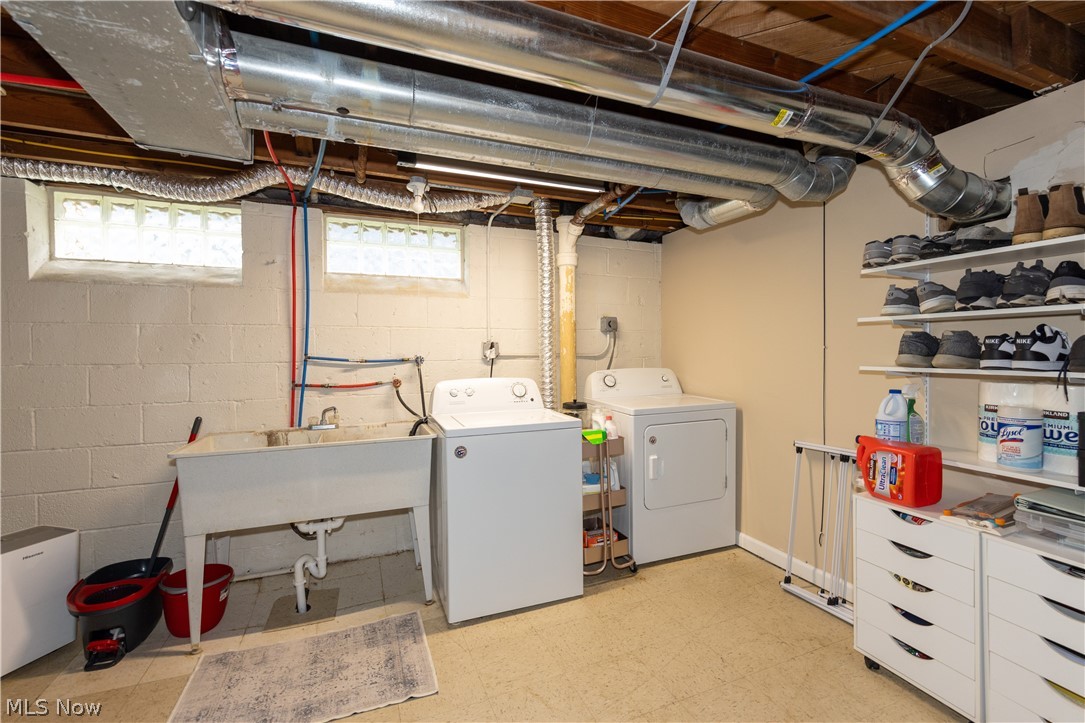 1210 E Miner Road Mayfield Heights OH 44124