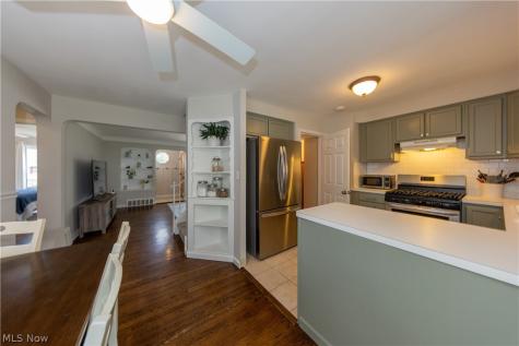 1210 E Miner Road Mayfield Heights OH 44124