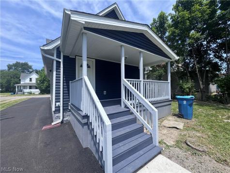 120 E 32nd Street Lorain OH 44055