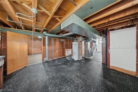 5850 Doris Drive Brook Park OH 44142
