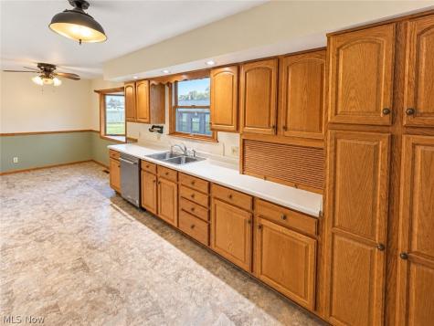 105 Williams Street Marietta OH 45750