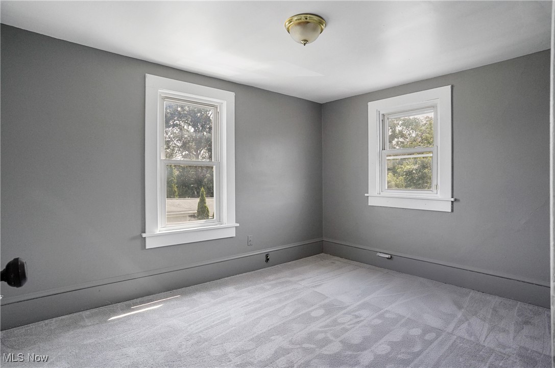 201-203 W Clark Street East Palestine OH 44413