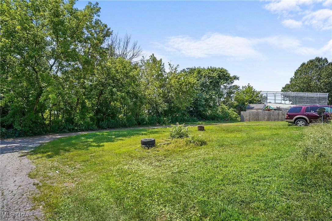 201-203 W Clark Street East Palestine OH 44413