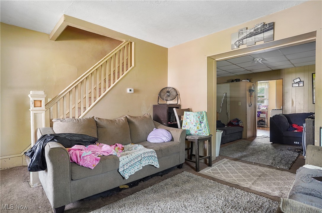 201-203 W Clark Street East Palestine OH 44413