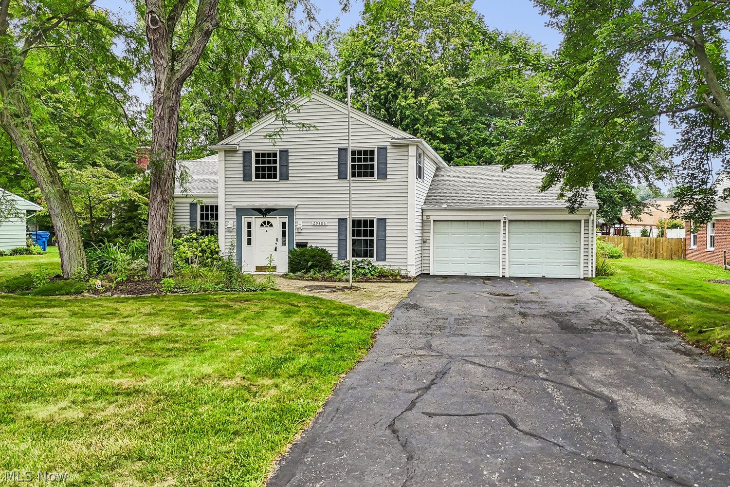 29486 Wolf Road Bay Village OH 44140