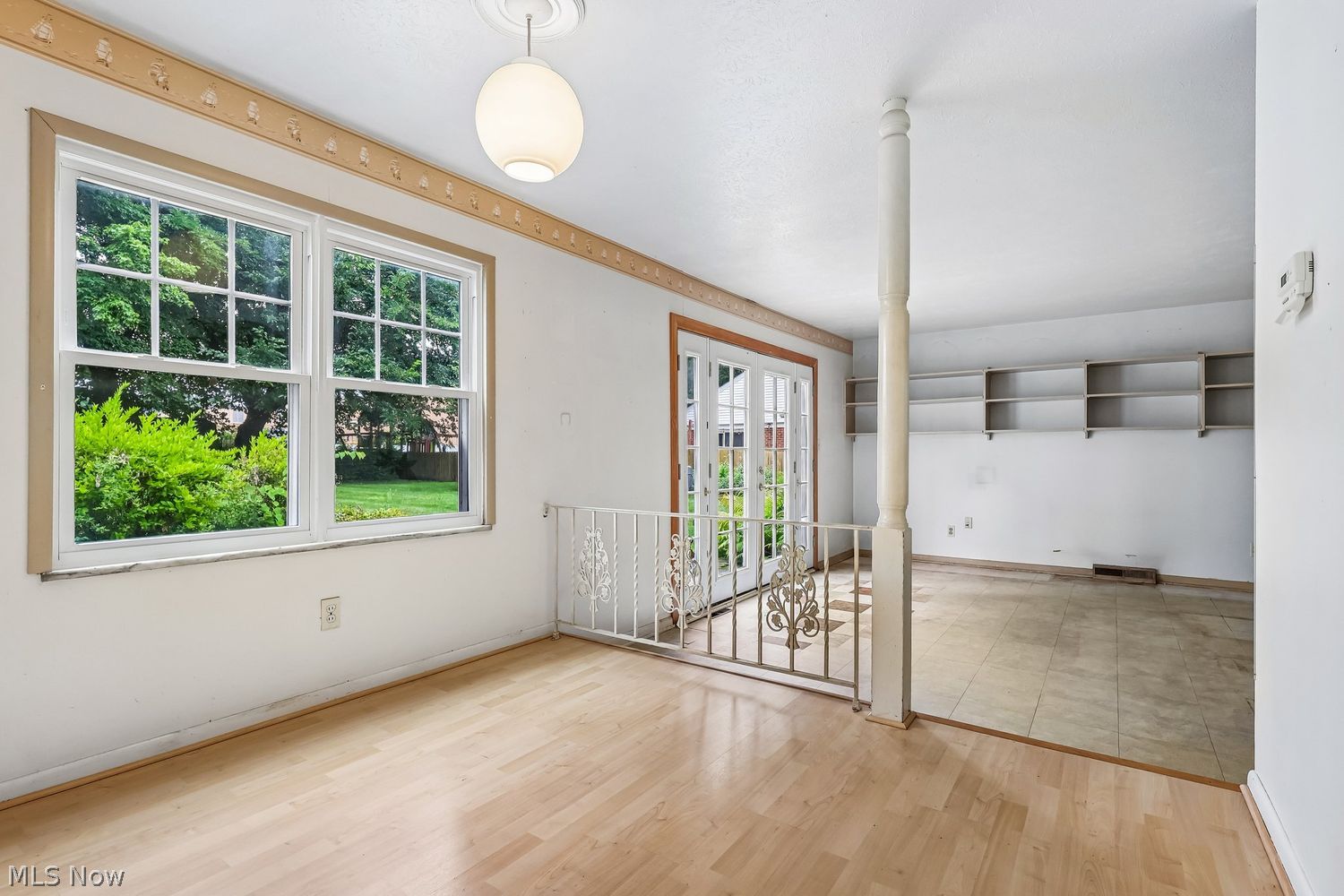 29486 Wolf Road Bay Village OH 44140