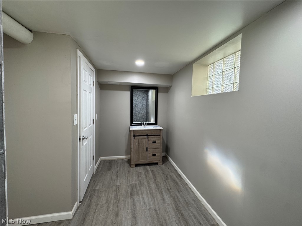 9508 Empire Avenue Cleveland OH 44108
