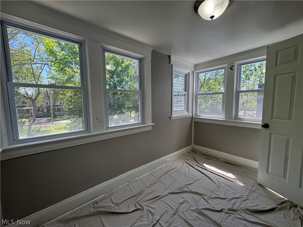 9508 Empire Avenue Cleveland OH 44108