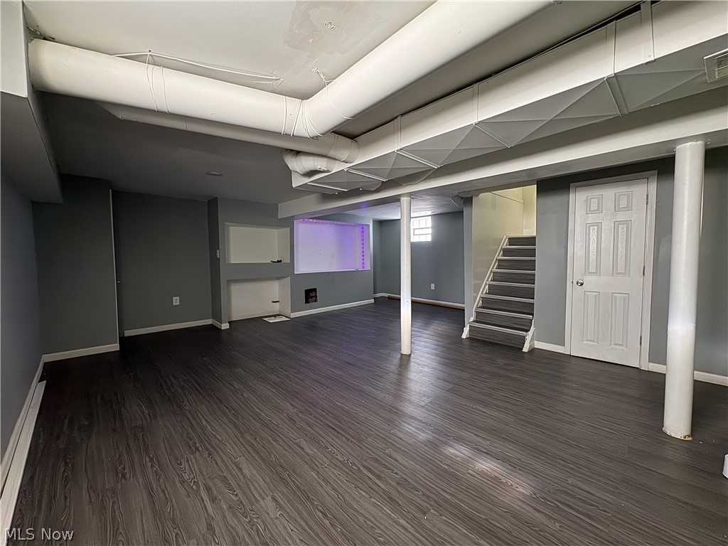 9508 Empire Avenue Cleveland OH 44108