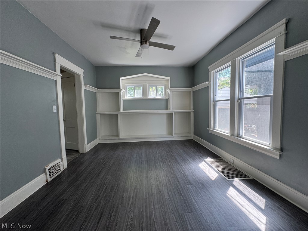 9508 Empire Avenue Cleveland OH 44108