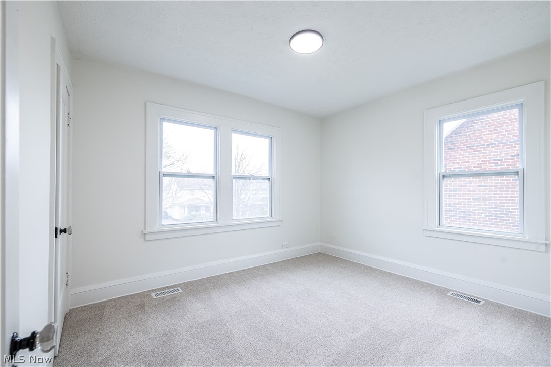 3379 Tullamore Road Cleveland Heights OH 44118
