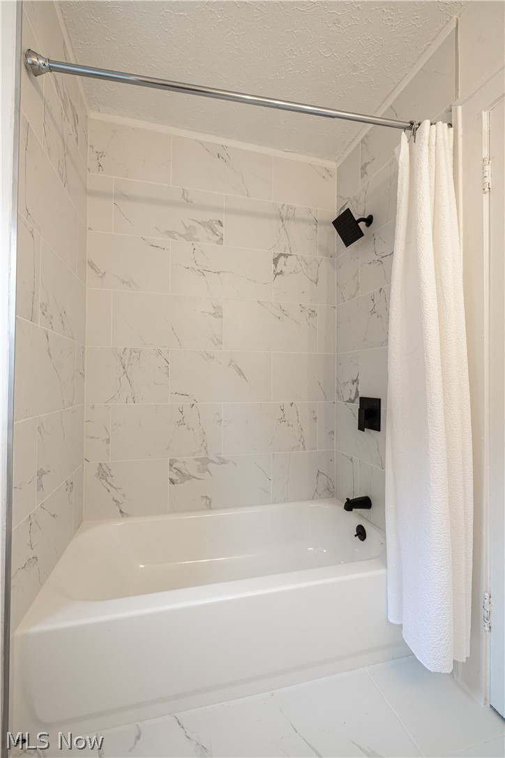 3379 Tullamore Road Cleveland Heights OH 44118