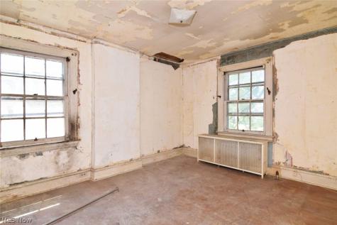 3097 Becket Road Cleveland OH 44120