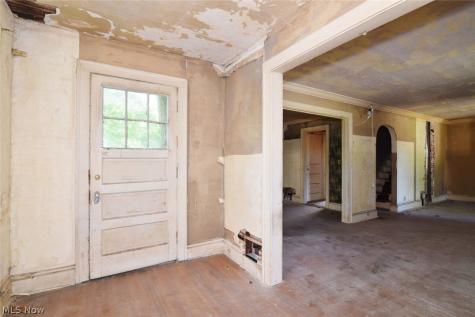 3097 Becket Road Cleveland OH 44120