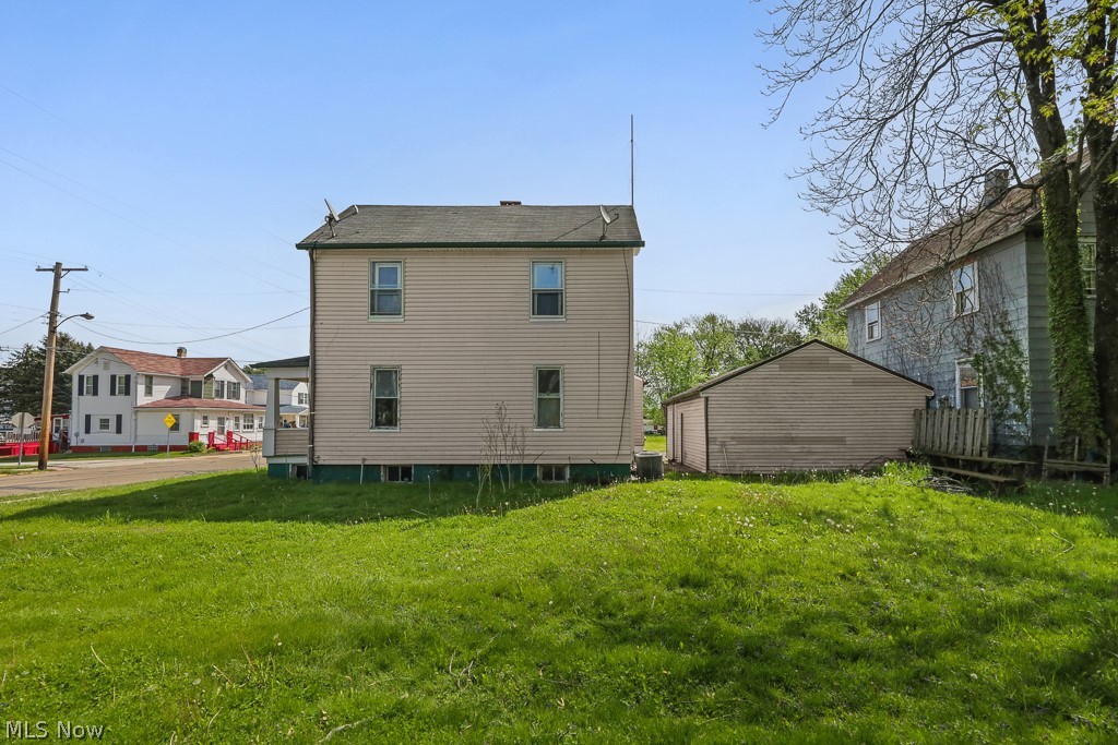 955 E Summit Street Alliance OH 44601