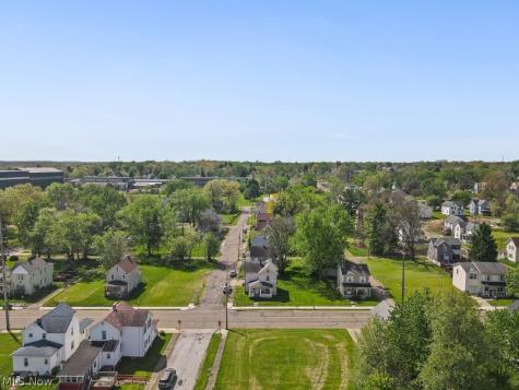 955 E Summit Street Alliance OH 44601