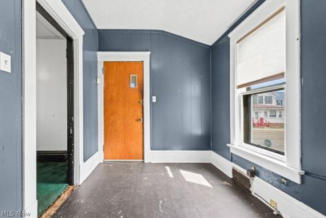 955 E Summit Street Alliance OH 44601