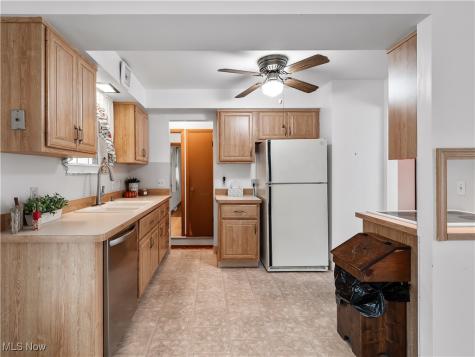 13931 Franklyn Boulevard Brook Park OH 44142