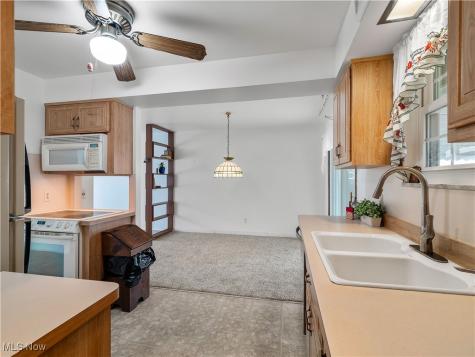 13931 Franklyn Boulevard Brook Park OH 44142